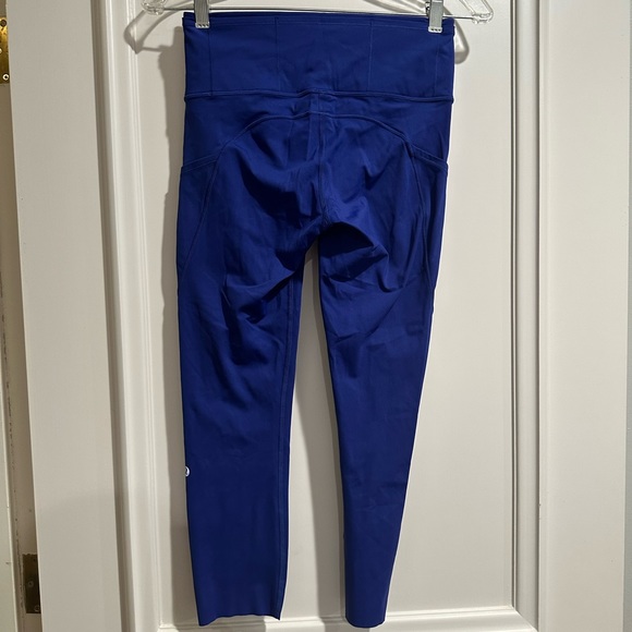 Lululemon Fast and Free HR Crop 23” size 6 - Picture 5 of 6